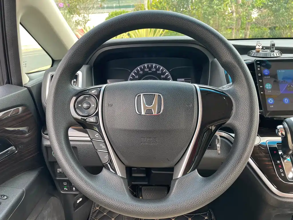 Honda Odyssey 2019 — фото 10
