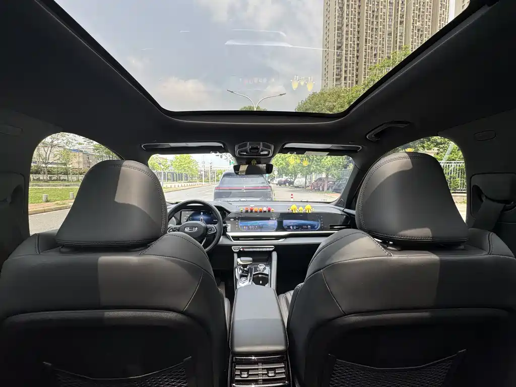 Geely Xingyue L 2025 — фото 9