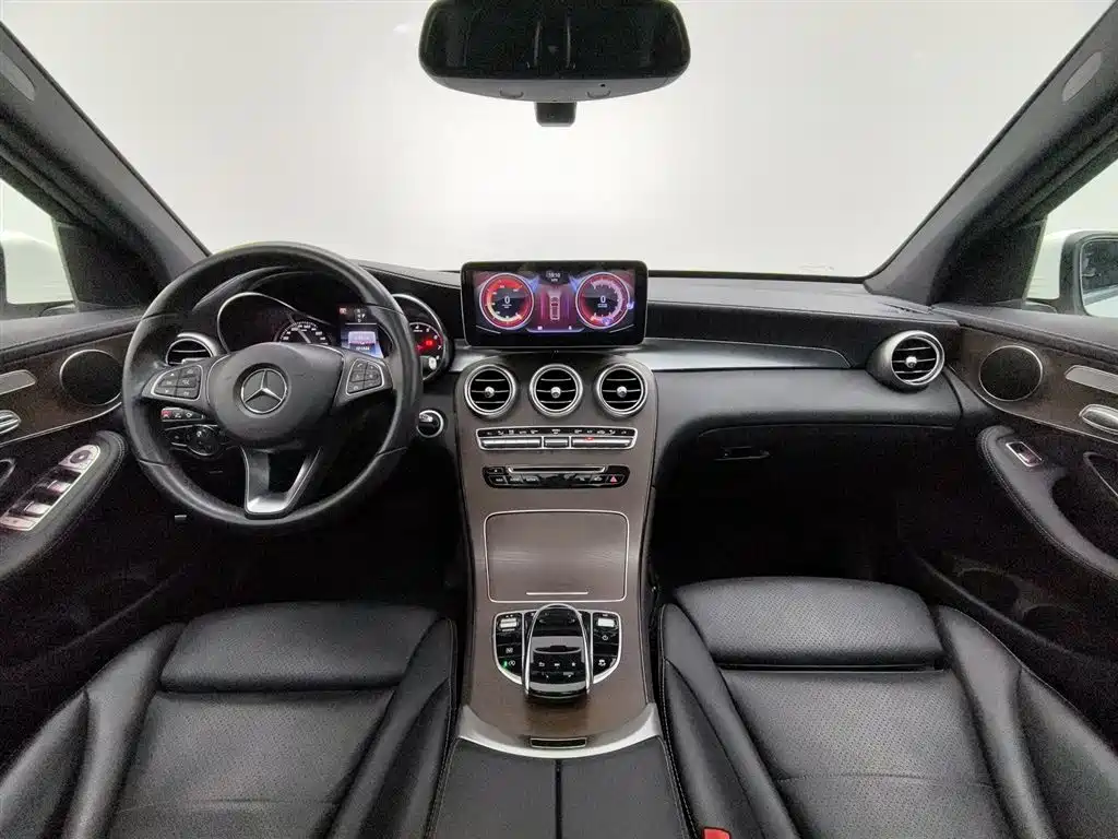 Mercedes-Benz GLC 2018 — фото 5