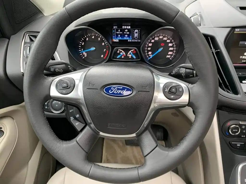 Ford Kuga 2014