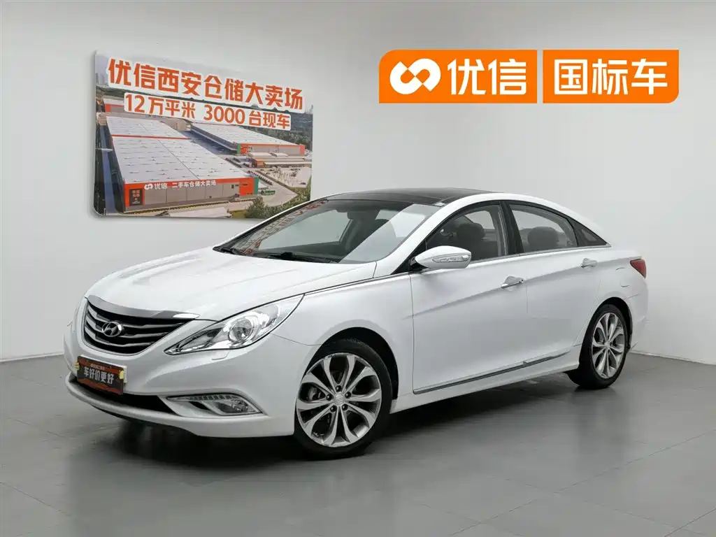 Hyundai Sonata 2014 — фото 1