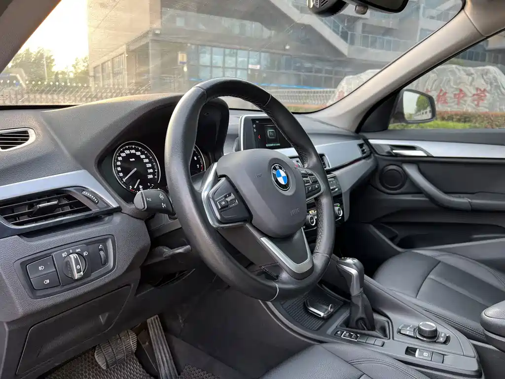 BMW X1 2019 — фото 11