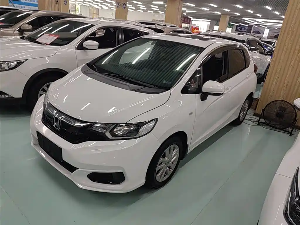 Honda Fit 2019 — фото 1