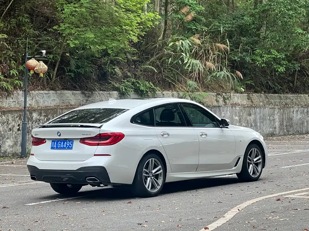 BMW 6 Series GT 2018 — фото 5