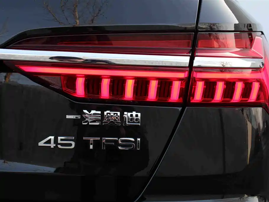 Audi A6L 2021 — фото 13