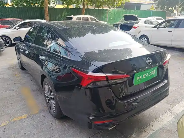 Nissan Teana 2024