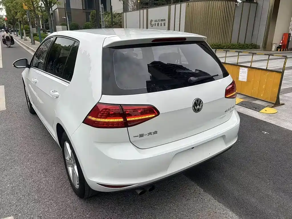 Volkswagen Golf 2015