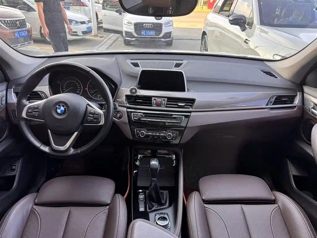 BMW X1 2018 — фото 6