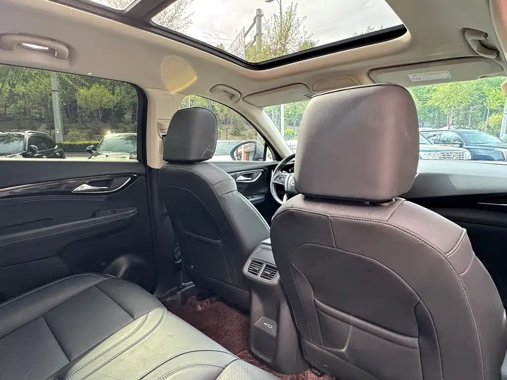 Buick Envision Plus 2023 — фото 18