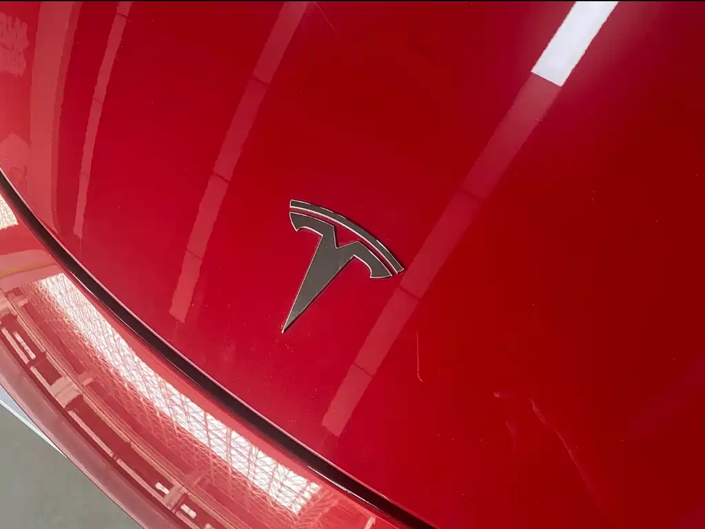 Tesla Model 3 2022 — фото 11