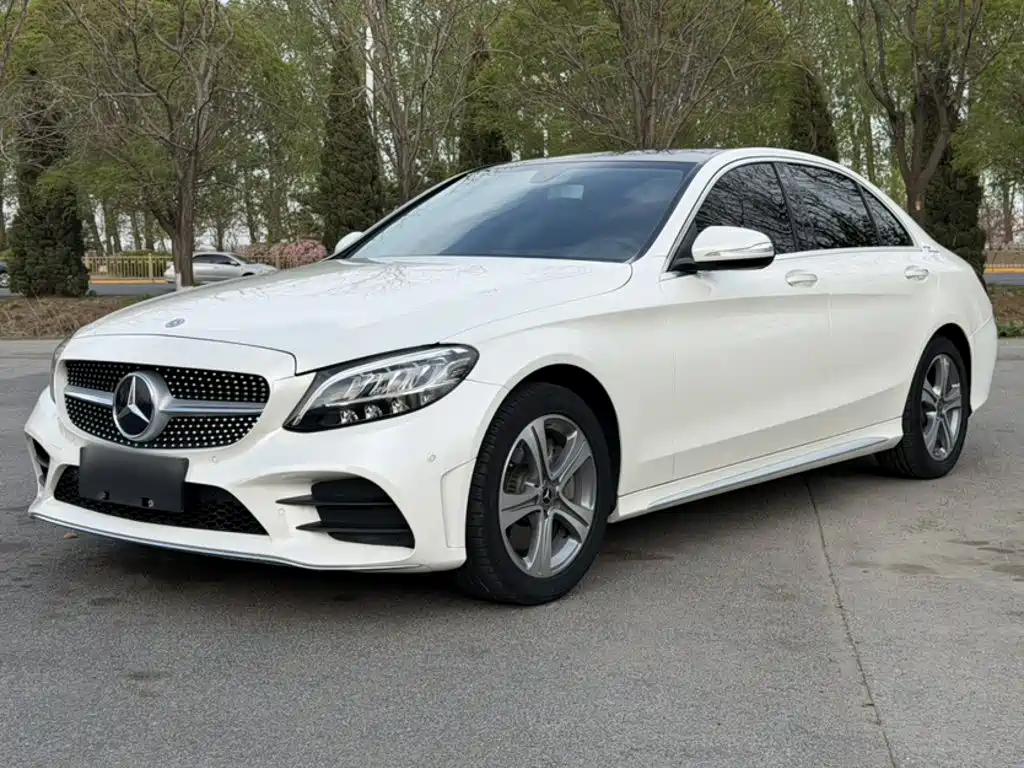 Mercedes-Benz C-Class 2020 — фото 2