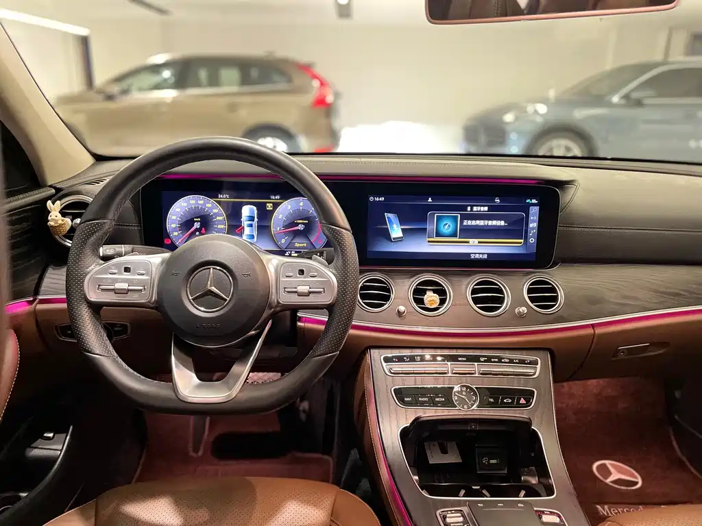 Mercedes-Benz E-Class 2019 — фото 10
