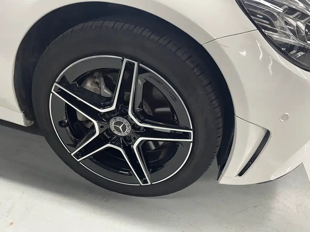 Mercedes-Benz C-Class 2021