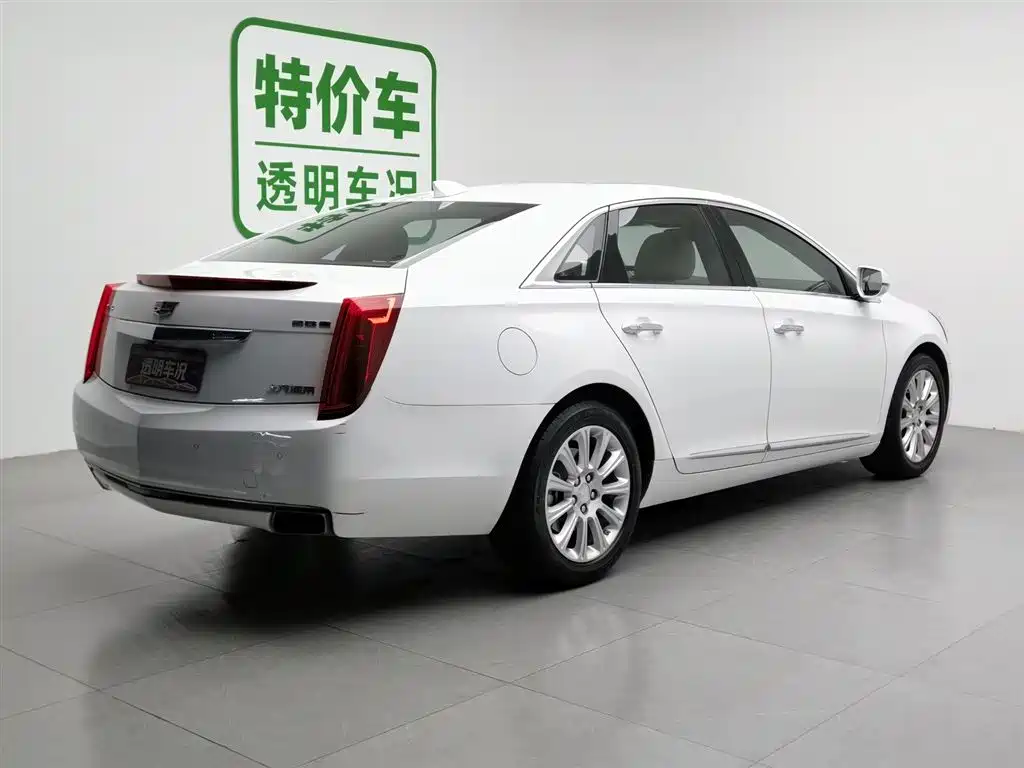 Cadillac XTS 2017 — фото 2