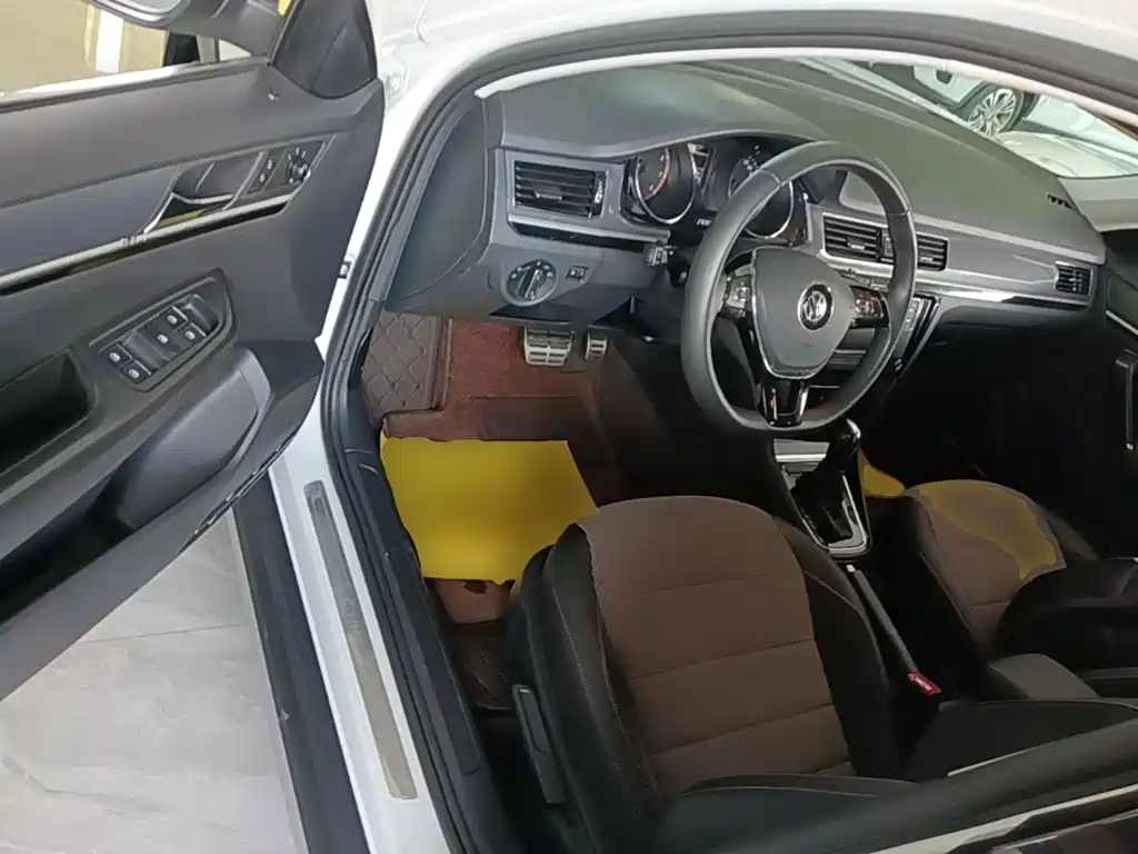 Volkswagen C-TREK Weiling 2021 — фото 16