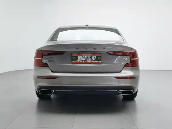 Volvo S60 2021