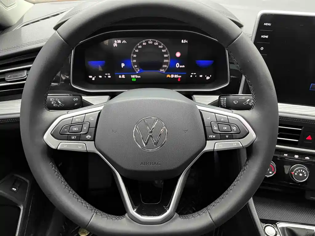 Volkswagen Sagitar 2026
