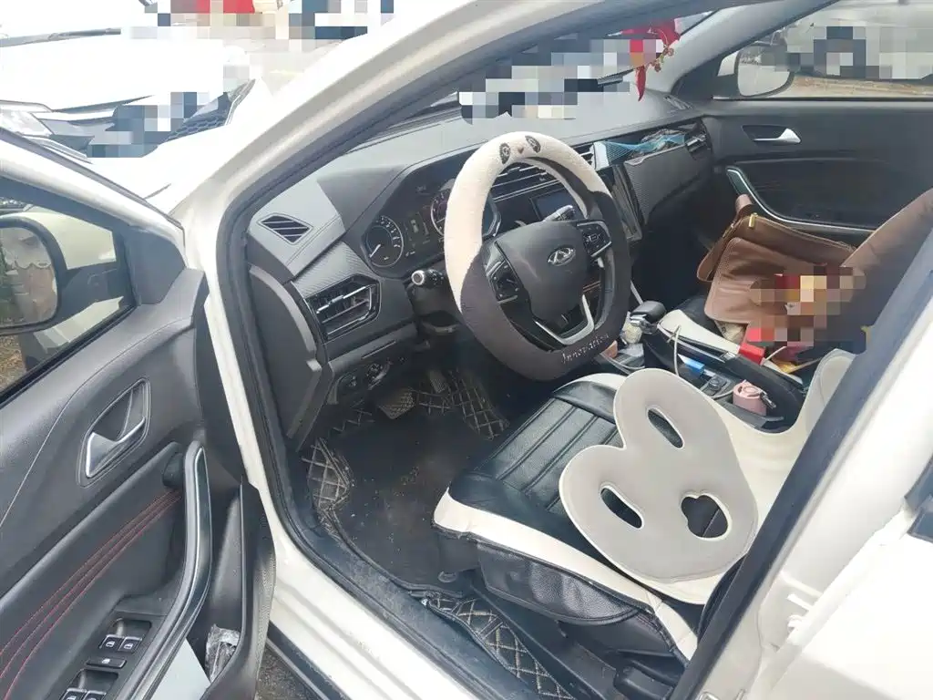 Chery Tiggo 3x 2023 — фото 17