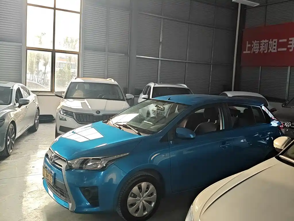 Toyota Yaris L 2016