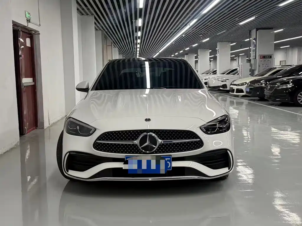 Mercedes-Benz C-Class 2023