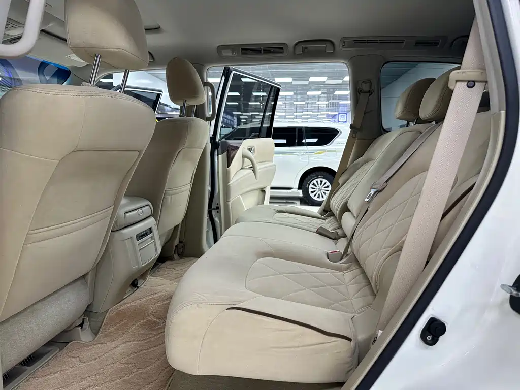 Nissan Patrol 2017 — фото 10