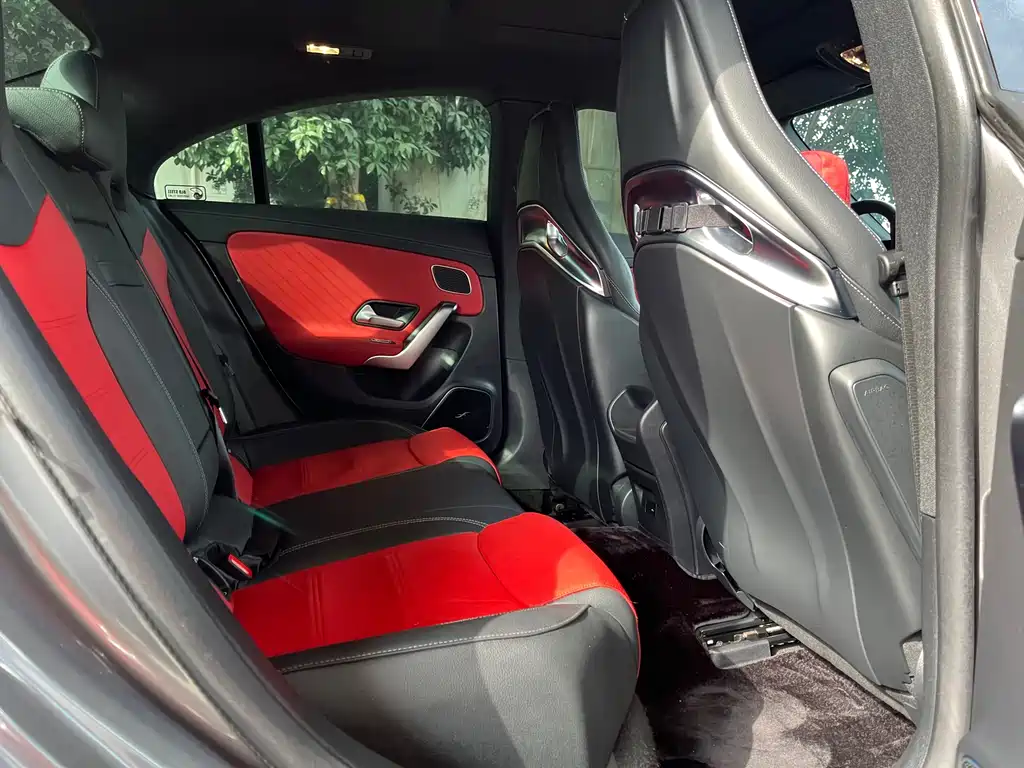 Mercedes-Benz CLA AMG 2022 — фото 8