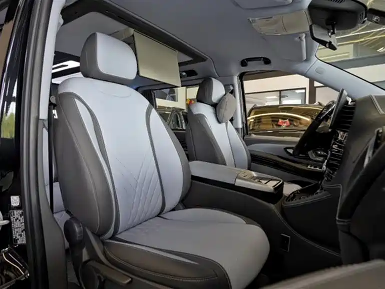 Mercedes-Benz Vito 2023 — фото 21
