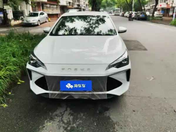 Roewe i5 2025