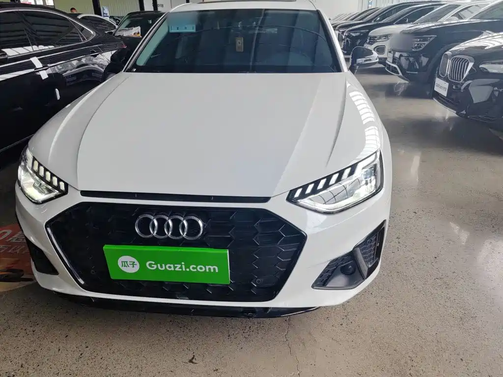 Audi A4L 2023