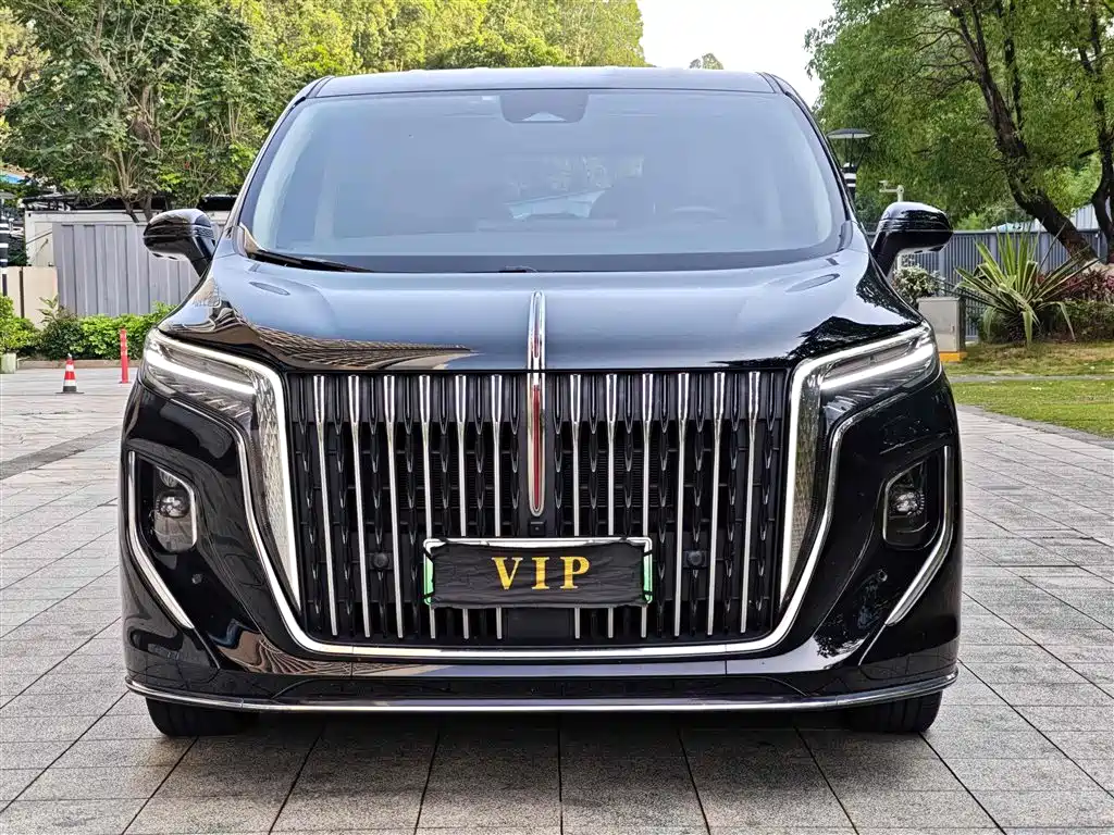 Hongqi HQ9 PHEV 2024 — фото 2