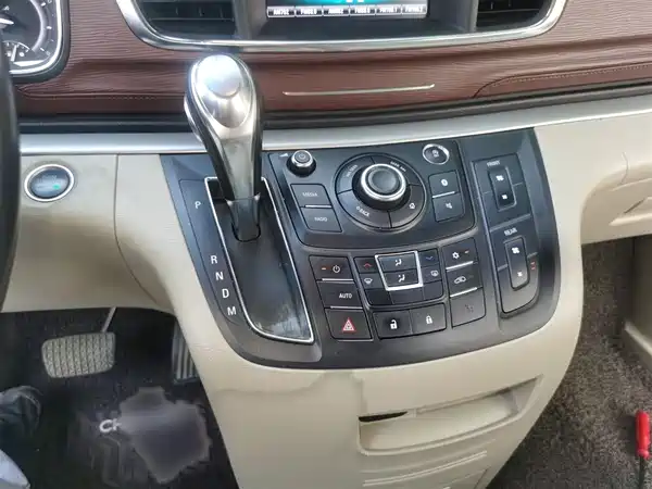 Buick GL8 2018