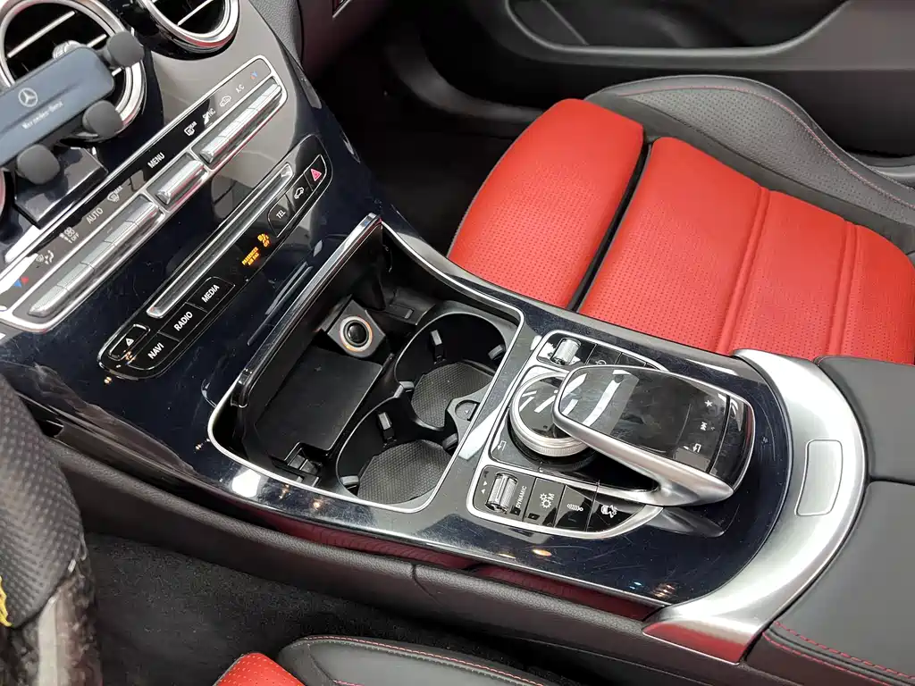 Mercedes-Benz C-Class AMG 2018 — фото 32