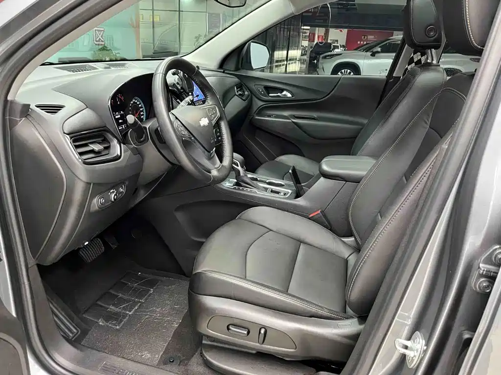 Chevrolet Equinox 2022 — фото 11