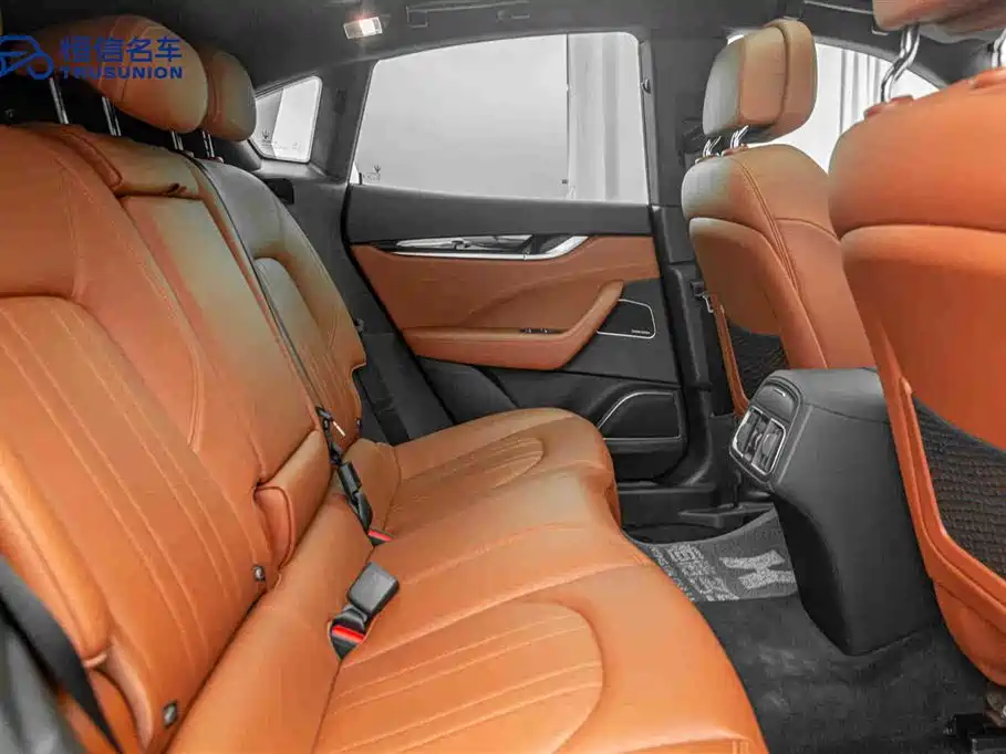 Maserati Levante 2020 — фото 16