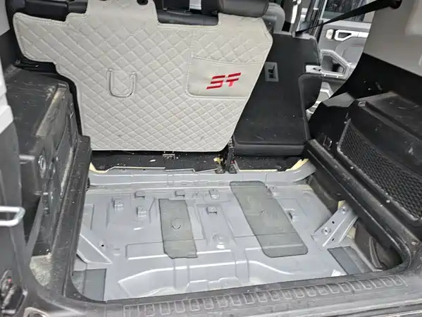 Jetour Traveller 2023