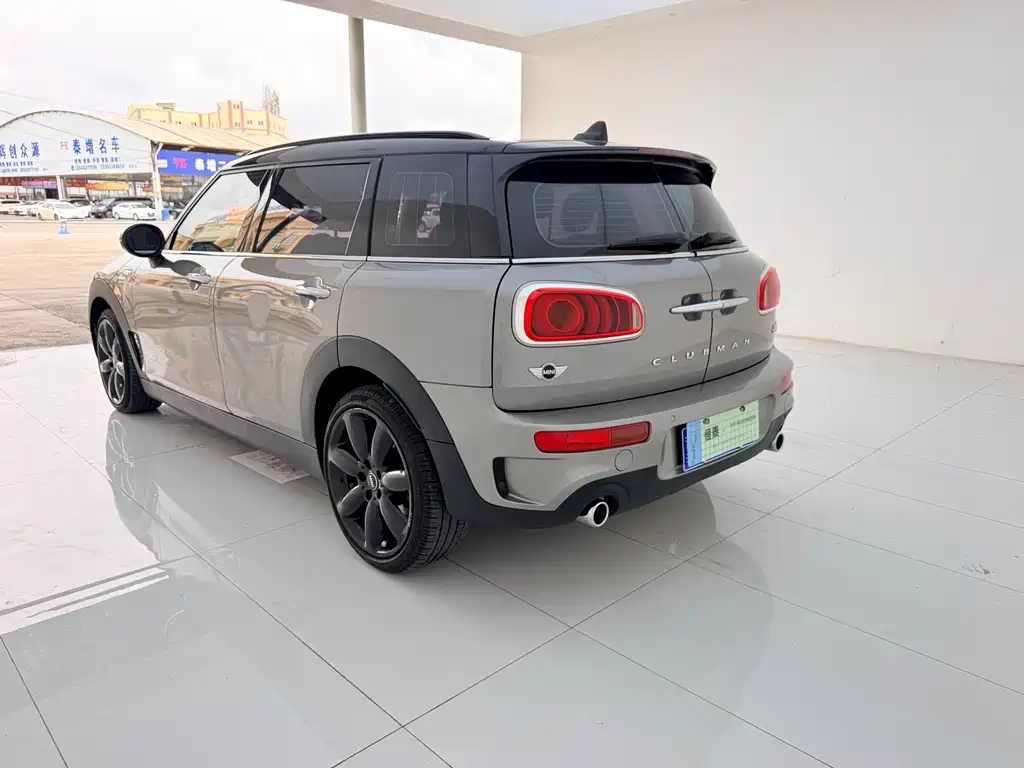 MINI Clubman 2016 — фото 10