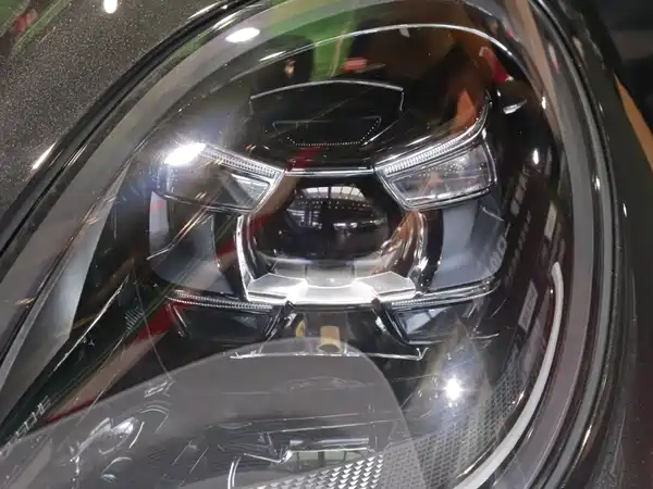 Porsche Macan 2023