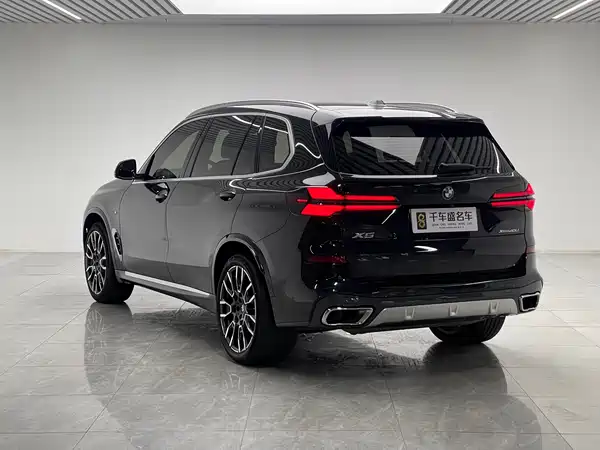 BMW X5 2024