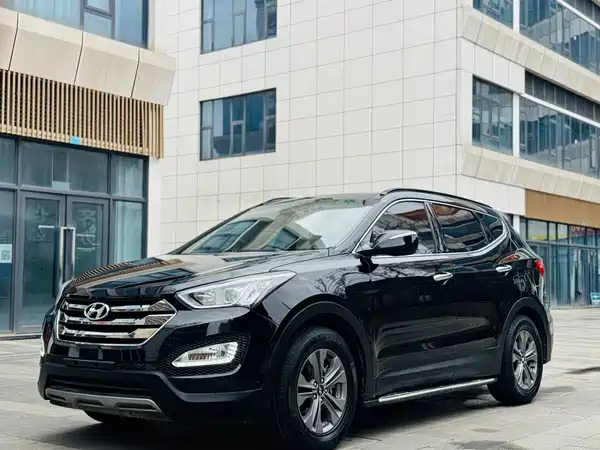 Hyundai Santa Fe 2013