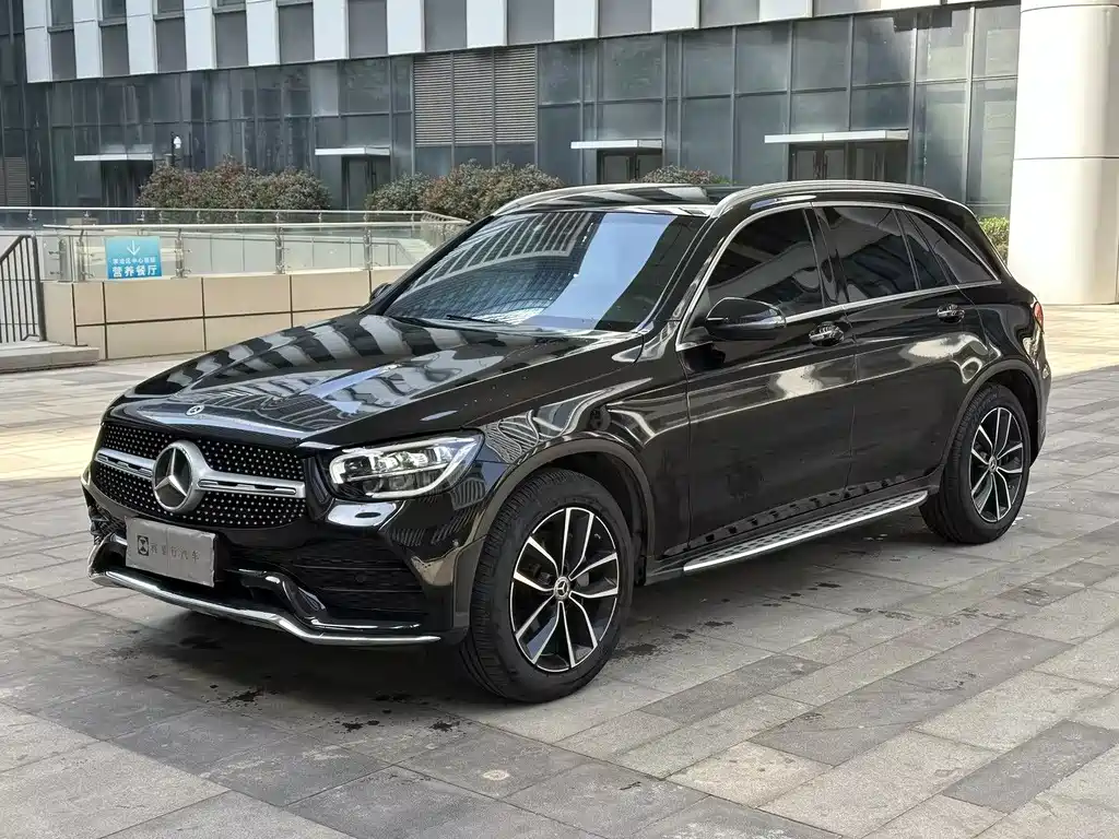Mercedes-Benz GLC 2021 — фото 1