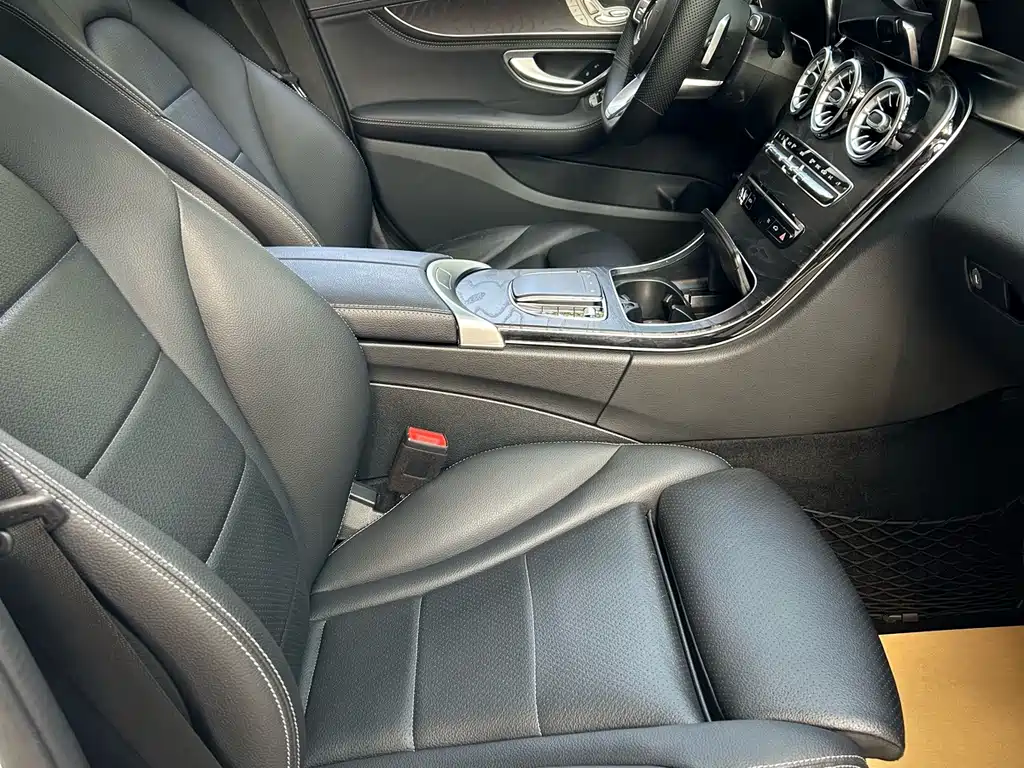 Mercedes-Benz C-Class 2020 — фото 10