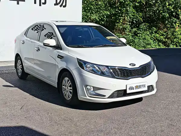 Kia K2 2014