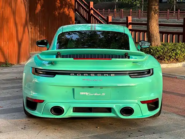 Porsche 911 2022