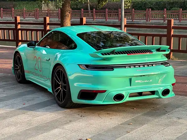Porsche 911 2022