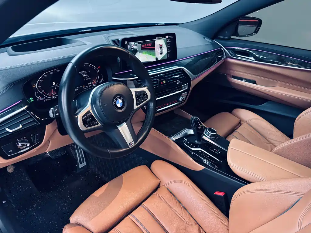 BMW 6 Series GT 2022 — фото 9