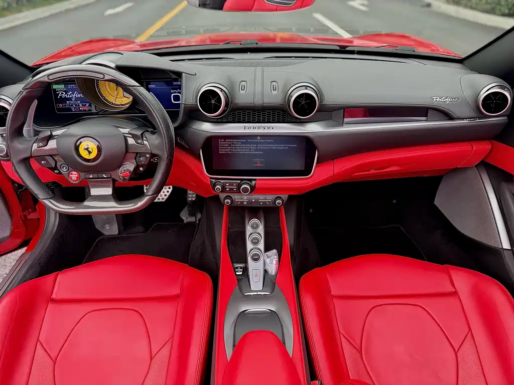 Ferrari Portofino 2019 — фото 15