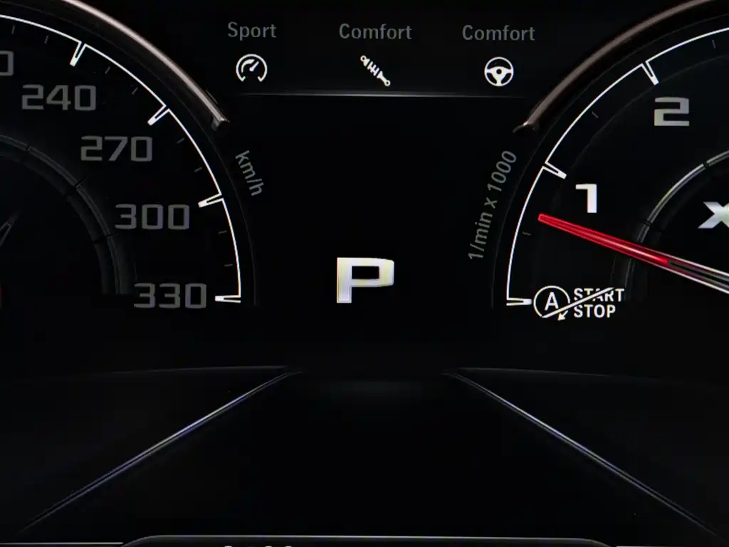 BMW X4 M 2019 — фото 15