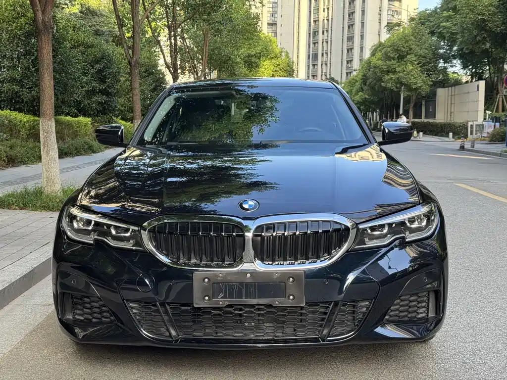 BMW 3 Series 2020