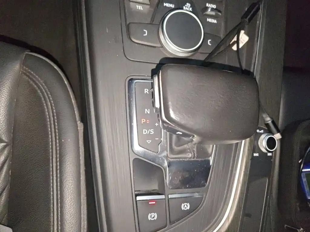 Audi A4L 2017