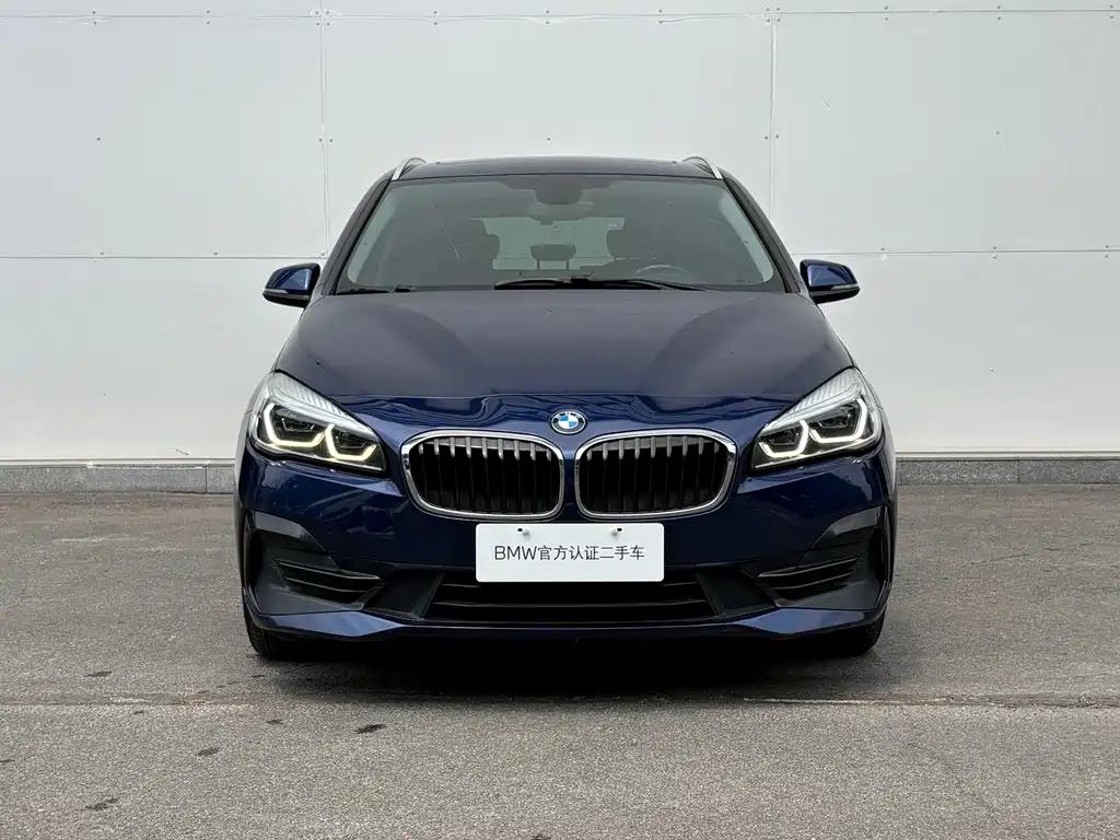 BMW 2 Series Station Wagon 2019 — фото 2